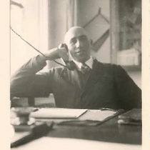 Firmengründer Oskar Petersen